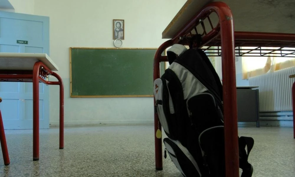 Μεταθέσεις εκπαιδευτικών: Ανακοινώθηκαν τα ονόματα για Δημοτικά, Γυμνάσια και Λύκεια